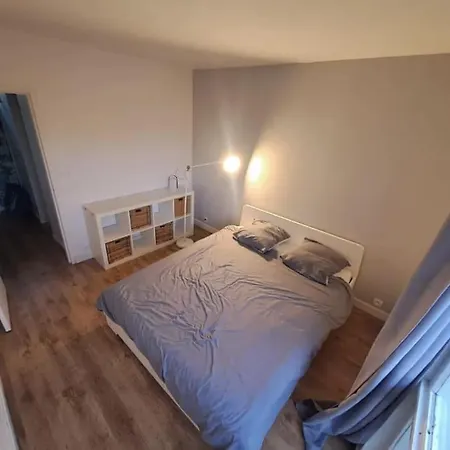 House Near Paris With Garden Дом отдыха